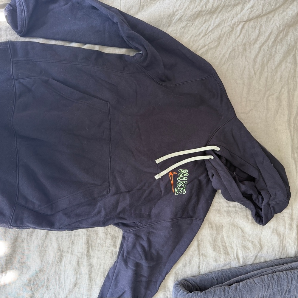 Nike Navy Graphic Pullover Hoodie S